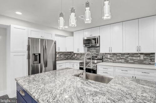 1337 Massachusetts Ave, Washington DC  20003-1540 exterior