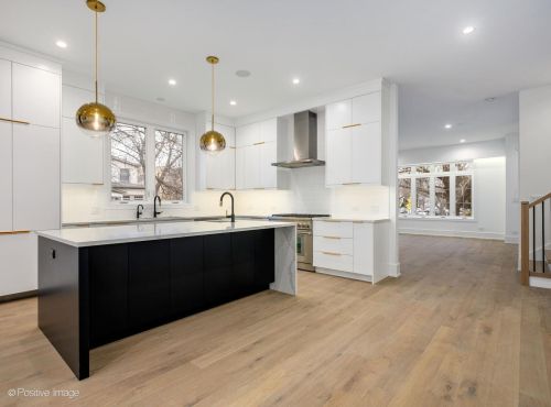 2129 Maplewood Ave, Chicago IL  60647-4148 exterior