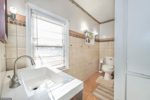 78 Boyle Ave, Paterson NJ 07512-2712 exterior