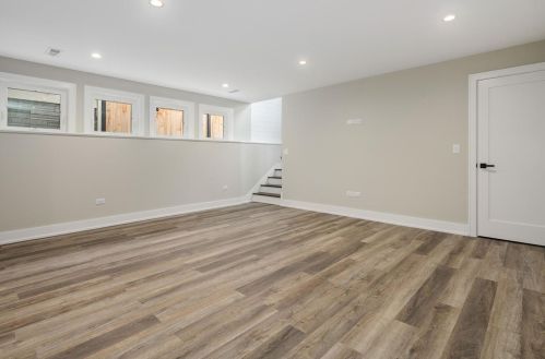 3128 Bernard St, Chicago IL  60618-6715 exterior