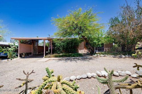 5011 13th St, Tucson, AZ 85711-4307