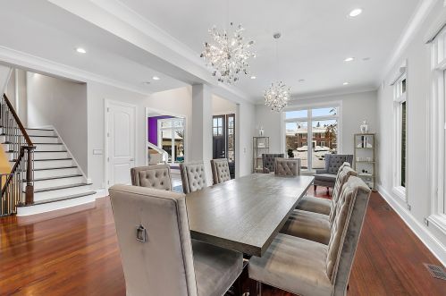 236 South St, Elmhurst, IL 60126-4024