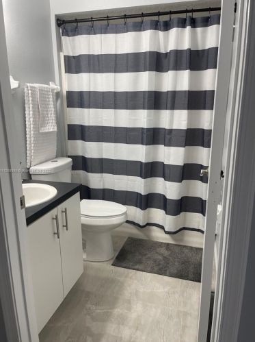 611 Addie St, Fort Pierce FL 34983-1842 exterior