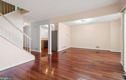 204 Concord Pl, New Brunswick NJ  08902-4572 exterior