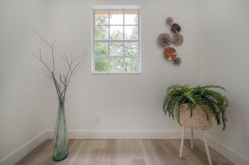 7202 15th St, Tampa FL  33610-1210 exterior