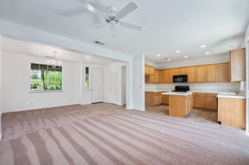 851 Holley Ct, Folsom CA 95630-3518 exterior