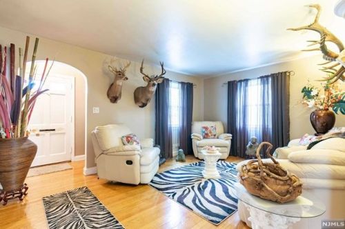 40 Jefferson Ave, Hasbrouck Heights NJ 07604-1209 exterior