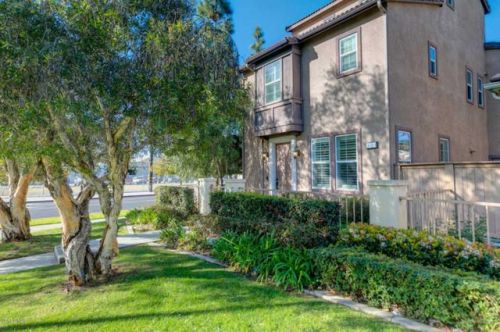 1010 Ambrosia St, Oxnard, CA 93030-4366