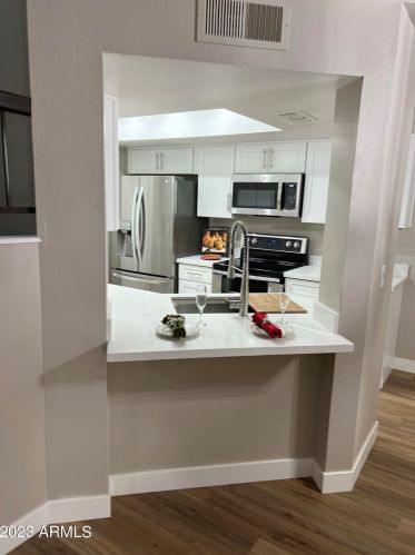 15412 1st St, Phoenix AZ  85022-3057 exterior