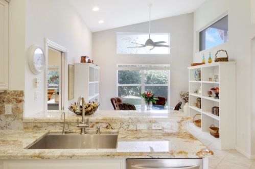 6756 Molakai Cir, Boynton Beach FL 33437-7025 exterior