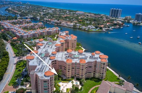 300 5th Ave, Boca Raton, FL 33432-5056