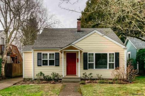 1025 18 St, Salem OR  97301-1456 exterior