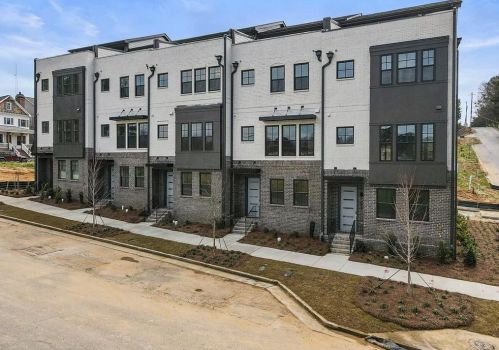 1038 Culpepper St, Atlanta GA 30318-4104 exterior