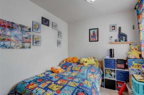 2015 94, Milwaukee WI 53227-1403 exterior