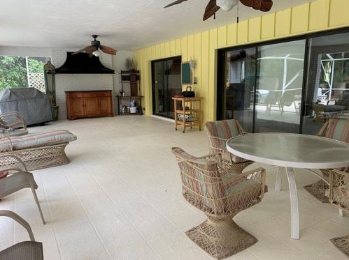 6962 Grande Dr, Boca Raton FL 33433-2735 exterior