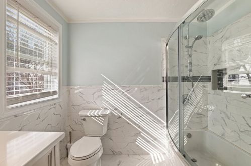 48 4 St, Worcester MA 01602-3107 exterior