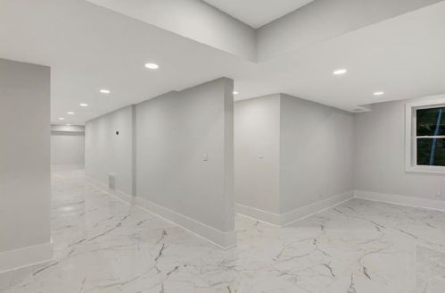 1198 Milmar Dr, Atlanta GA exterior