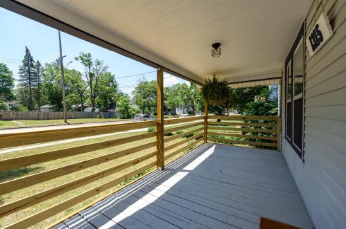 1315 Cork Street Ct, Kalamazoo MI  49001-4651 exterior