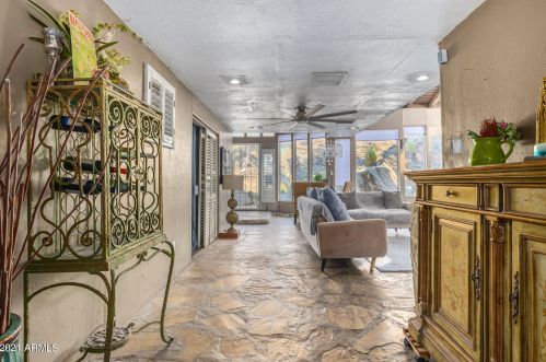 1036 Butler Dr, Phoenix AZ 85051-4742 exterior