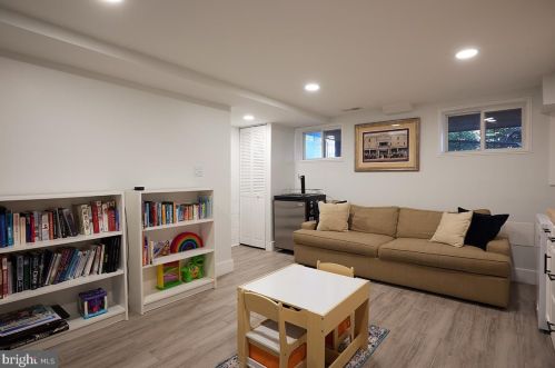 423 19 St, Washington DC 20002-4701 exterior