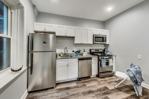 2338 18 Pl, Chicago IL 60608-2560 exterior