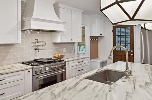 1856 Colland Dr, Atlanta GA 30318-2604 exterior