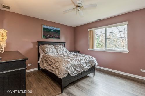 4396 Brownstone Way, Waukegan IL 60085-8631 exterior