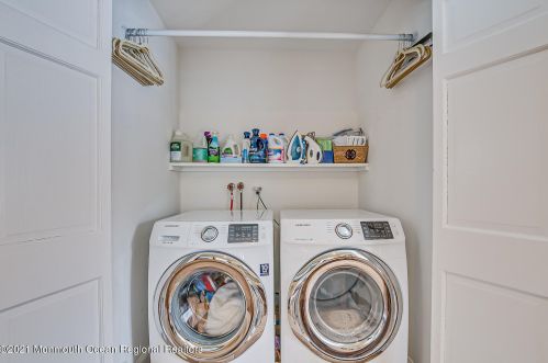 50 Farm Rd, Middletown NJ 07748-3703 exterior