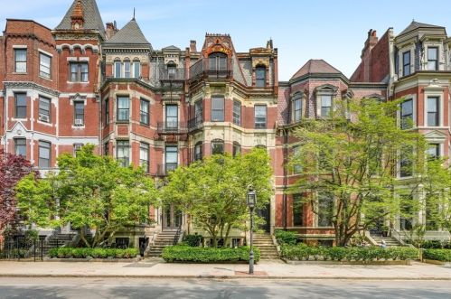 319 Commonwealth Ave, Boston MA  02115 exterior