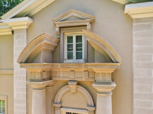 2515 Habersham Rd, Atlanta GA 30305-3566 exterior