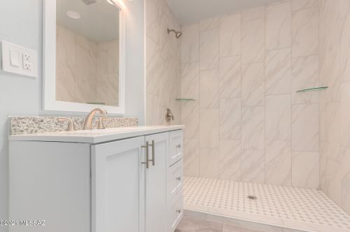 801 Kelso St, Tucson AZ  85705-4127 exterior