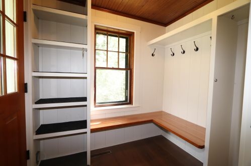 1130 Franklin Pierce Hwy, Barrington NH 03825-7329 exterior