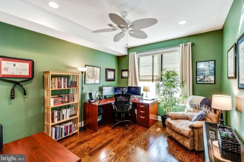 1222 Catharine St, Philadelphia PA 19147-2627 exterior