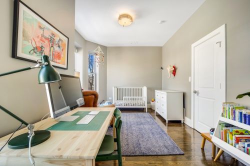 2536 Linden Pl, Chicago IL 60647-2626 exterior