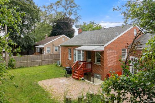 6209 Kostner Ave, Chicago IL 60652-3541 exterior