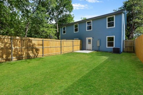 724 Walker St, Denison TX  75020-2252 exterior