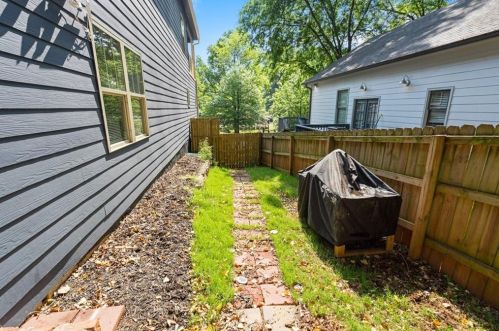 319 Lawton St, Atlanta GA 30310-1367 exterior