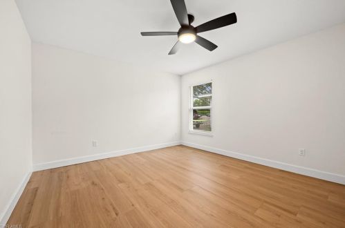 238 Willowick Dr, Naples FL 34110-1342 exterior