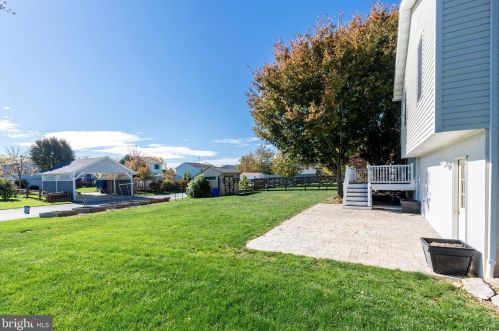 416 Lexington Way, Littlestown PA 17340-1567 exterior