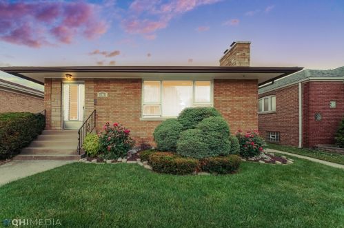 12851 Commercial Ave, Chicago, IL 60633-1206