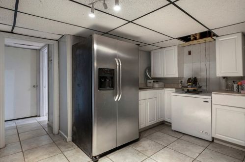 49 Kilton St, Taunton MA 02780-2953 exterior