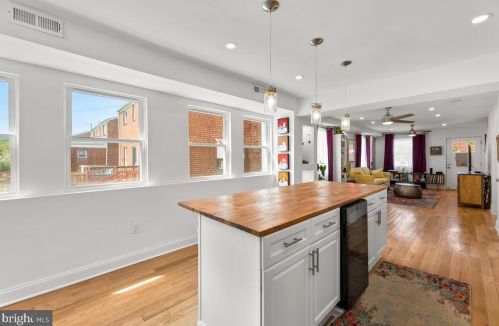 632 Chaplin St, Washington DC  20019-4245 exterior