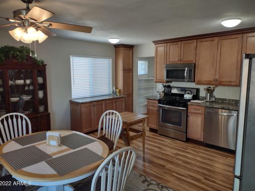 868 Harrison St, Chandler AZ 85225-3729 exterior