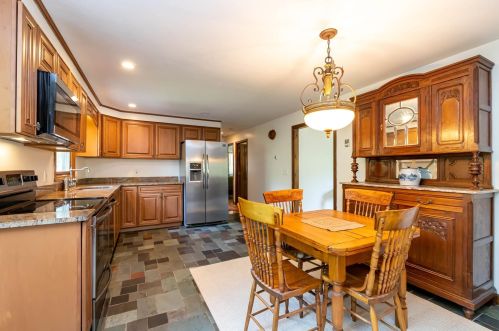 69 Lovering Ave, Concord NH 03307-1200 exterior