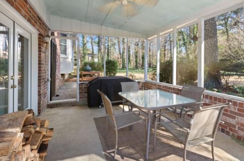 4919 Coldstream Dr, Atlanta GA 30360-1605 exterior