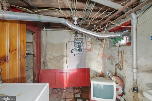 940 66th St, Philadelphia PA  19151-3101 exterior