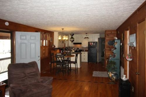 3325 Frk Rd, Gainesville GA 30506-8400 exterior