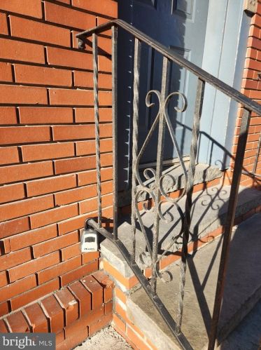 626 10th St, Philadelphia PA  19147-1969 exterior