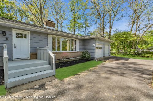 99 Hope Chapel Rd, Jackson Twp NJ 08527-5061 exterior