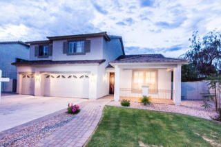 2950 Lindrick Dr, Chandler AZ  85249-5032 exterior